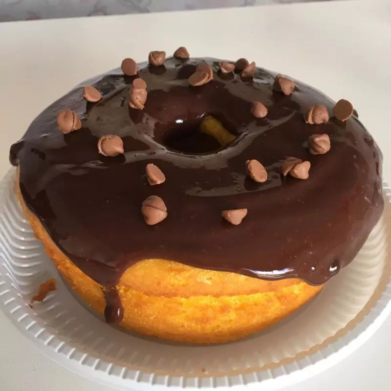 Bolo cenoura aro 18
