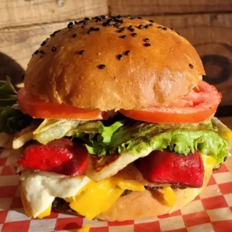 3X2 Salchi Burguer
