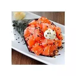 Temaki em CUBOS Salmão Fresco