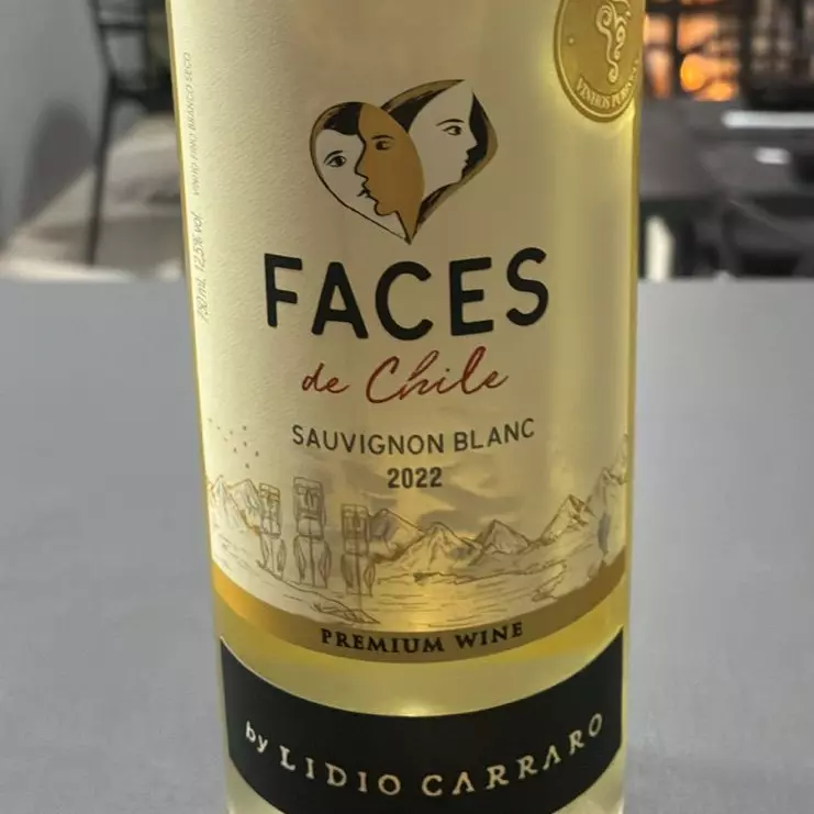 Vinho Branco Faces Sauvignon