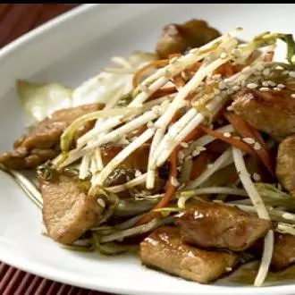 Carne c/. frejolito chino