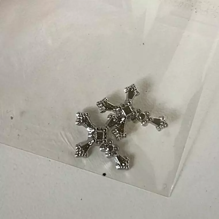 Par De Cruz N•3 Prata