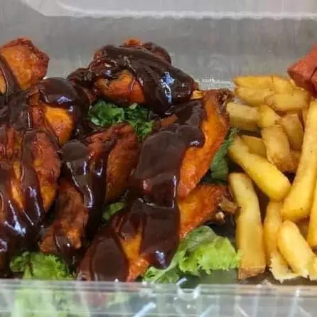 Alitas 7 Piezas + Papas
