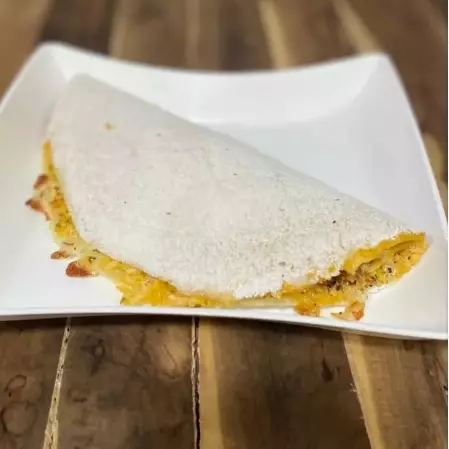 Tapioca de charque c/ queijo