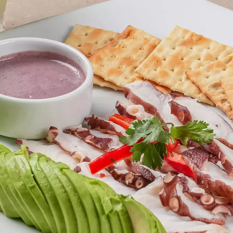Deep Purple Pulpo (Pulpo al olivo)