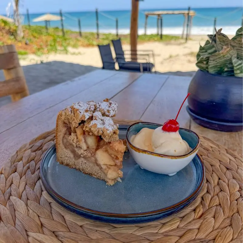 Manzana crumble con helado