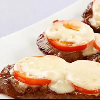 BIFE À PIZZAIOLO