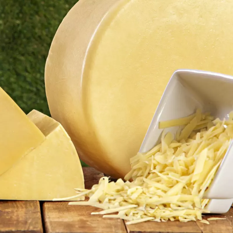 Parmesão cunha Vila Caipira 630g