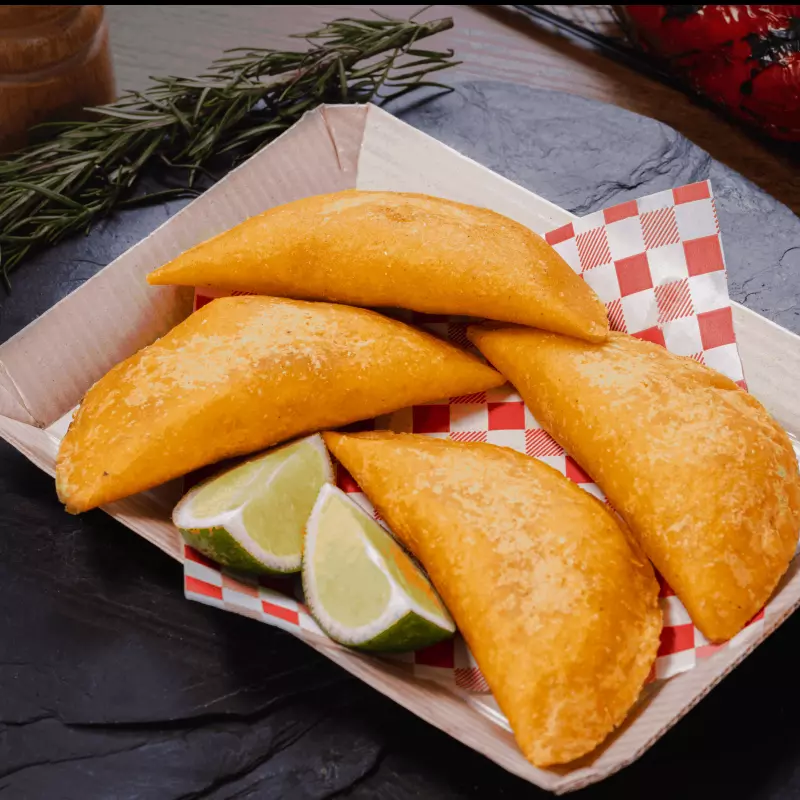 EMPANADAS X 4