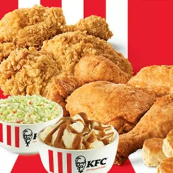 Mega Bucket KFC 10 Piezas