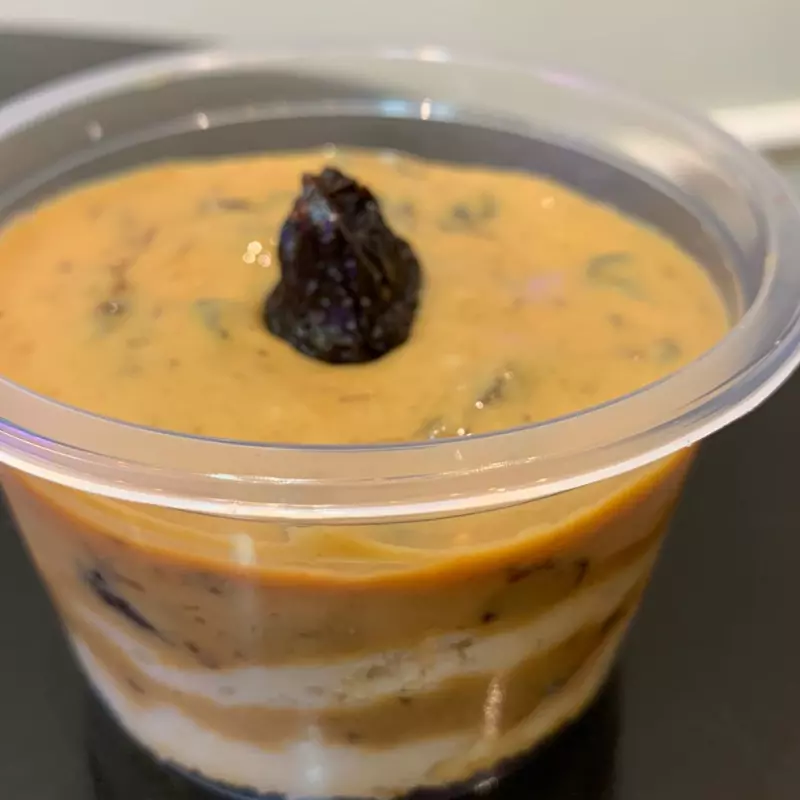 Bolo de Pote Doce de leite c/ ameixa