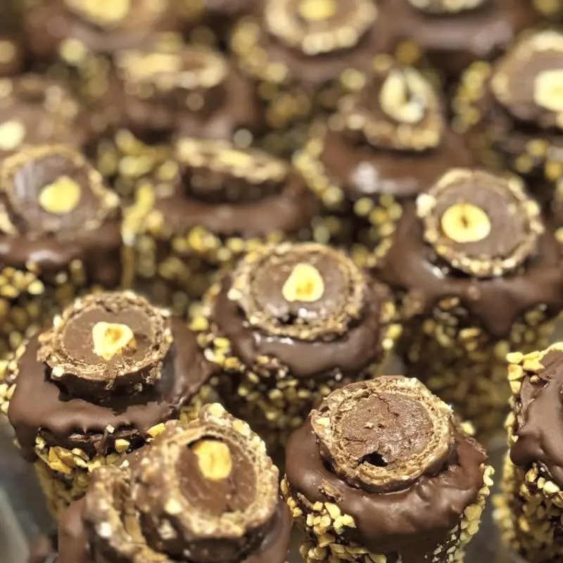 Cone Ferrero Rocher