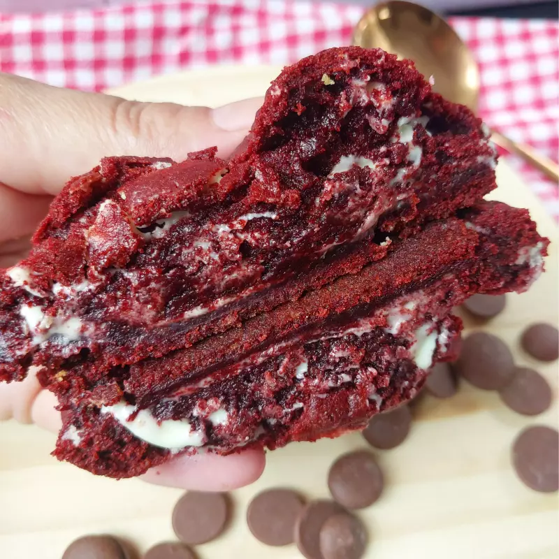 COOKIE RED VELVET NYC