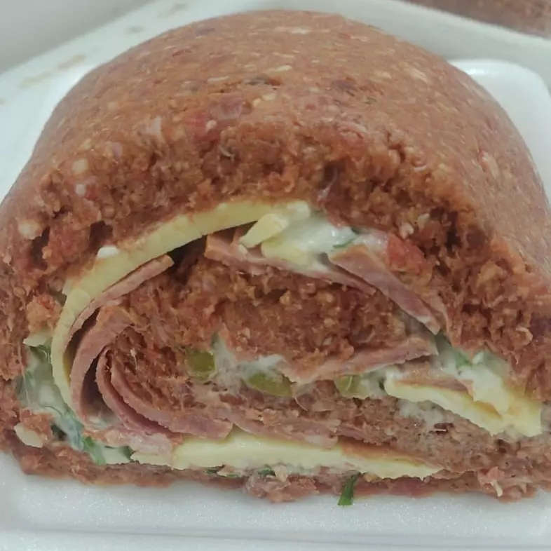 ROCAMBOLE DE CARNE RECHEA