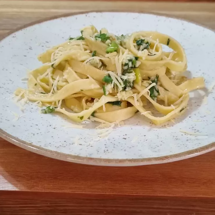 Alho e óleo 300gr(acomp.parm.ralado)