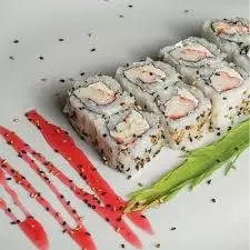 Uramaki Filadélfia Kani
