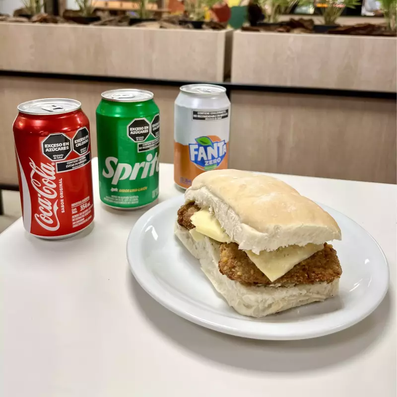 Sándwich de Milanesa/Gaseosa