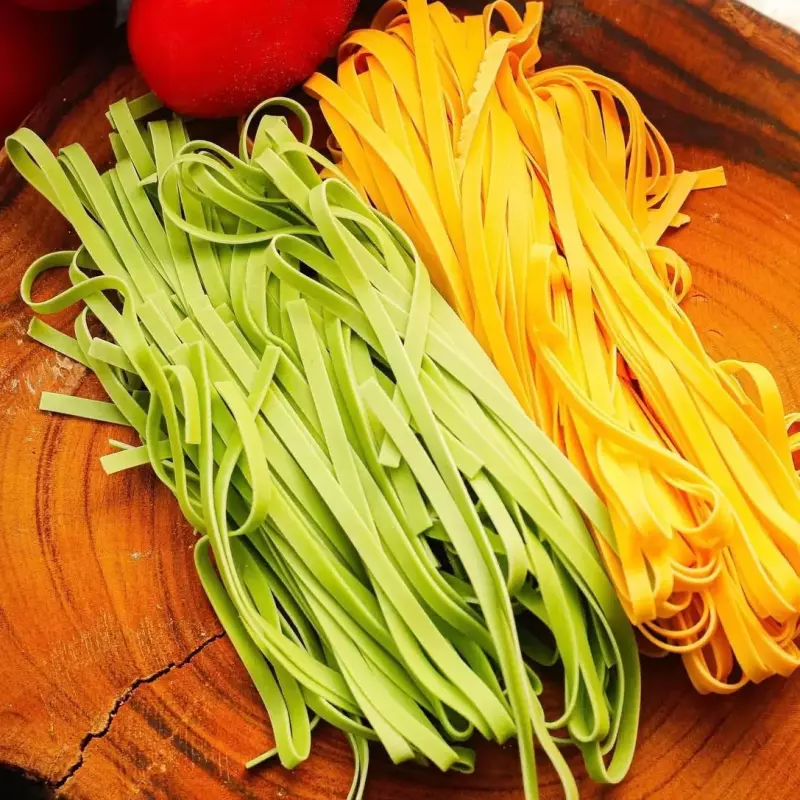 Massa Fettuccine Espinafre