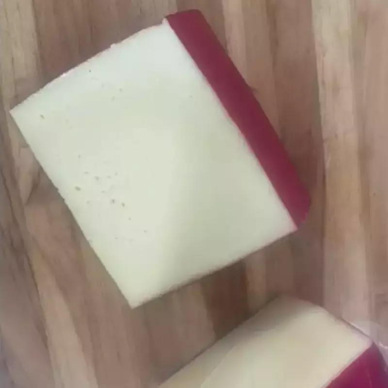 Parmesão Cunha Capa Vermelha 500g