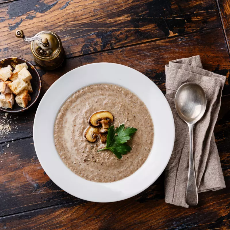 Crema de Hongos con Perejil