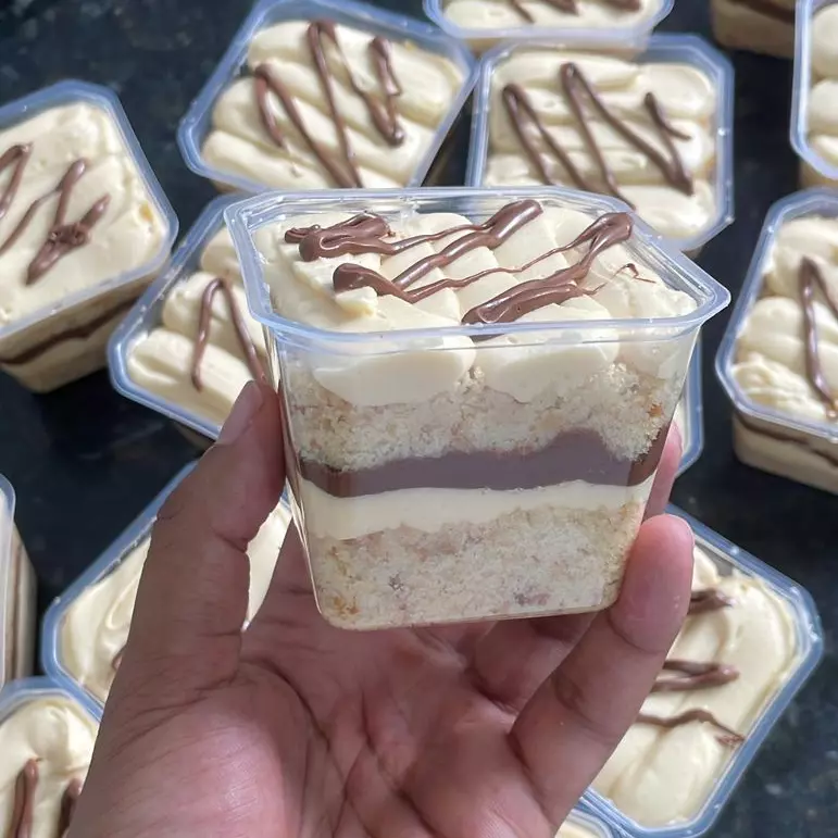 BOLO NO POTE NINHO COM NUTELLA