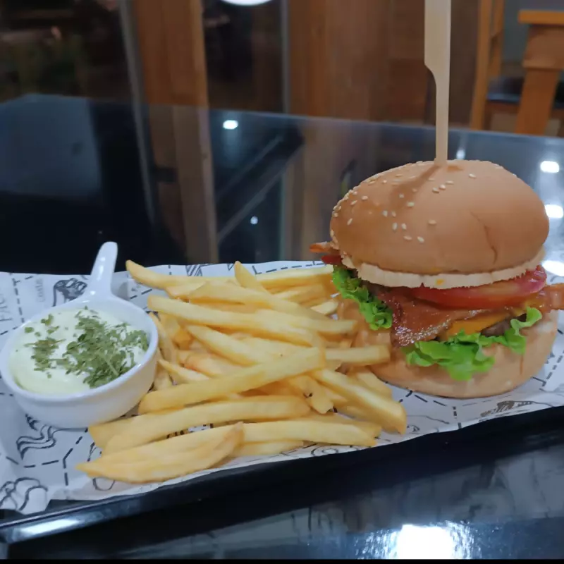 BIGBURGUER COM BACON