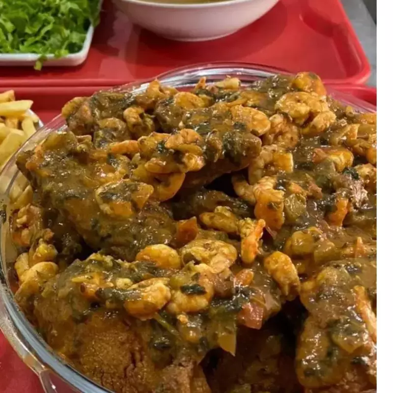 Corvina ao Molho de Camarão P2