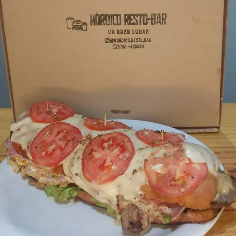 Sándwich Napolitana Lomo 32CM