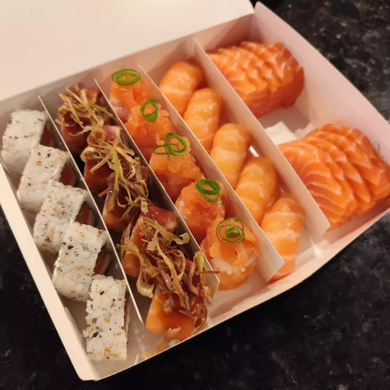 Salmão Premium 30 peças