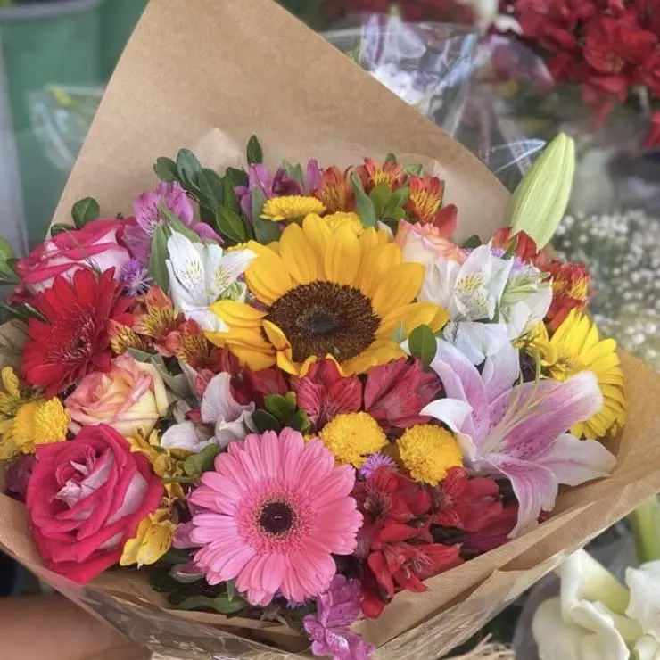 Buquê G Flores mistas