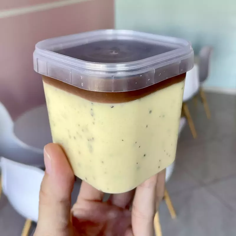 Mousse Maracujá com chocolate