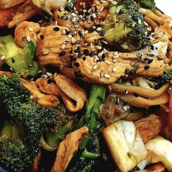 Yakisoba Mini 250 gramas Frango