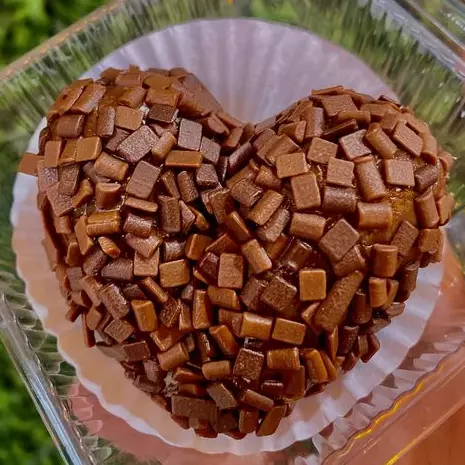 Coxinha de morango coração