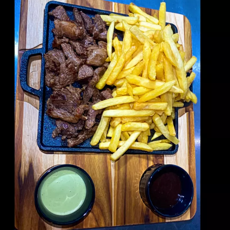 Contra File + batata frita