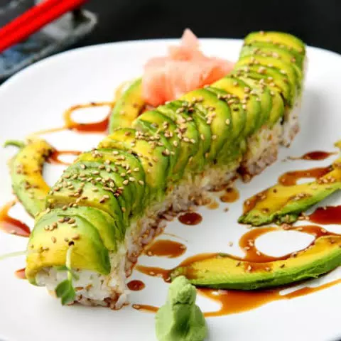 AGUACATE ROLL