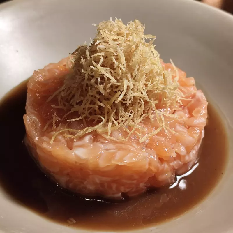 Tartar de Salmão Trufado