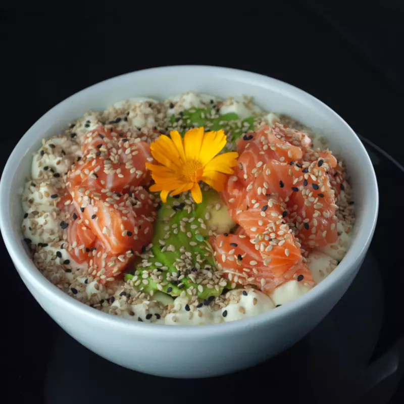 Poke De Salmón