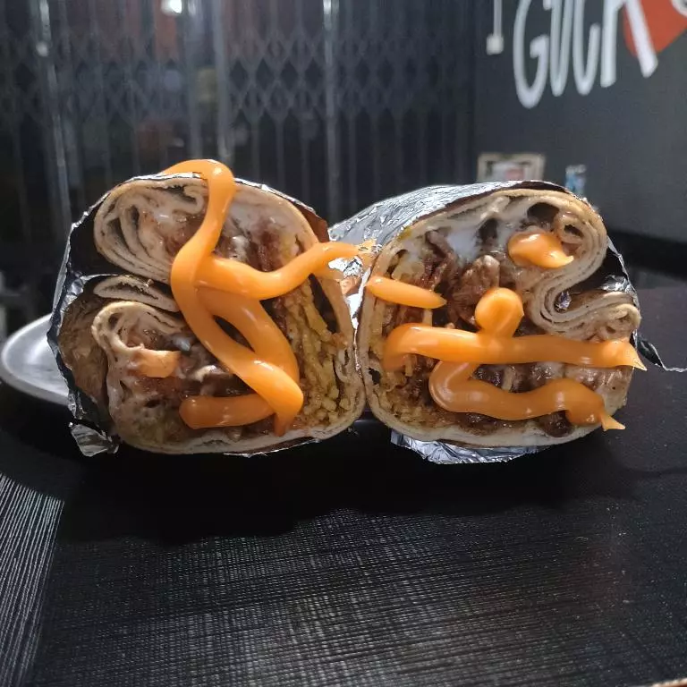 Shawarma Cheddar Carne e bacon