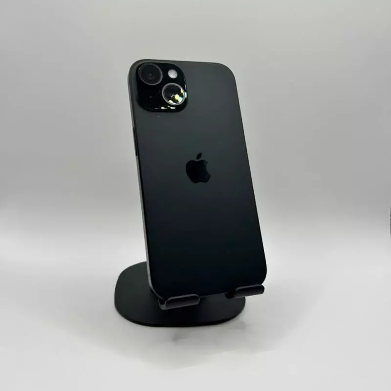 15 128GB PRETO