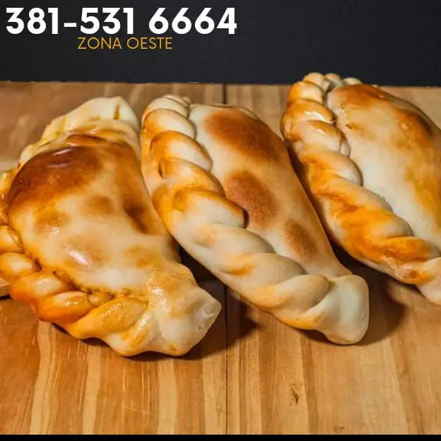 12 EMPANADAS DE CARNE