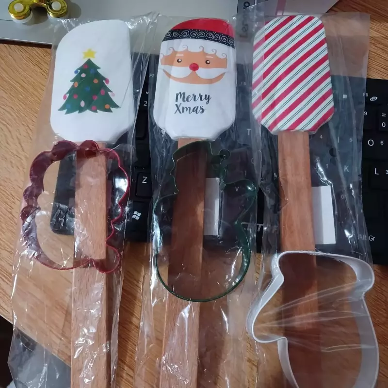 ESPATULA Y CORTADOR NAVIDEÑO