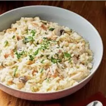 RISOTO DE FRANGO