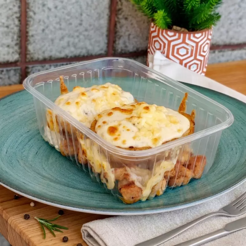 Frango em cubo com batata recheada