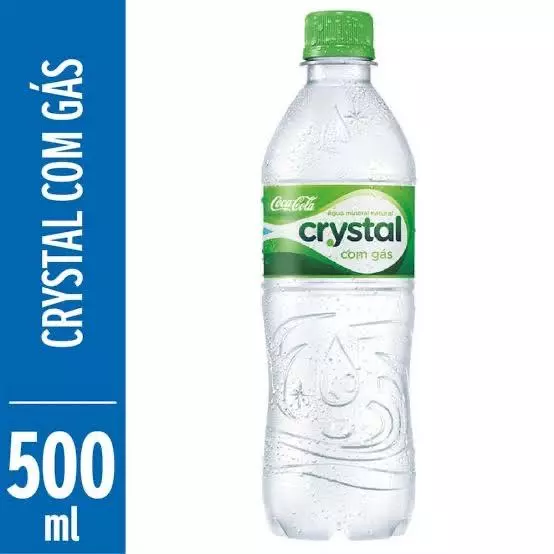 Água mineral com gás
