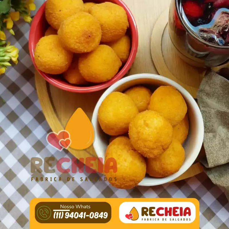 50 unid de mini salgados congelados