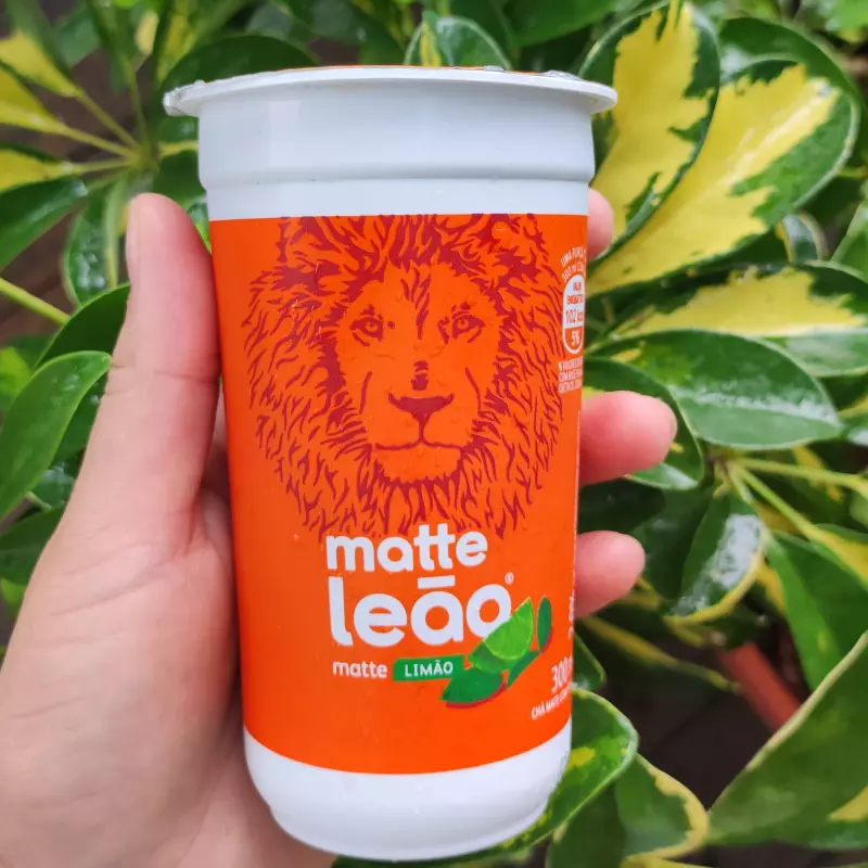 Chá matte com limão copo