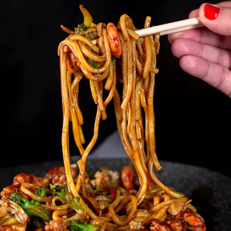 YAKISSOBA DE LEGUMES