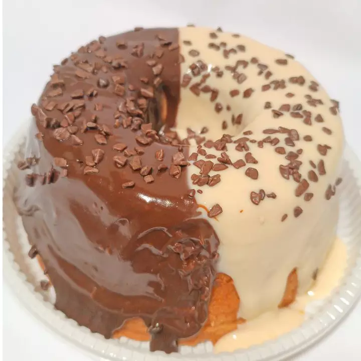 bolo caseirinho com cobertura