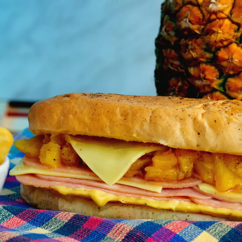 SANDWICH HAWAIANO