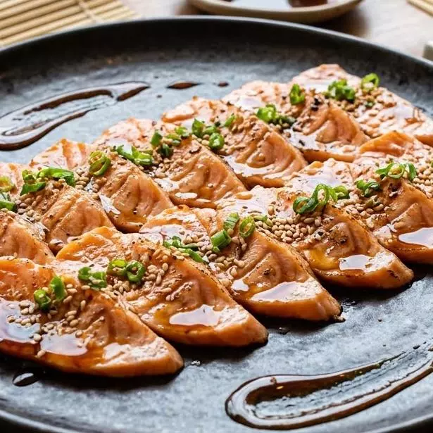 Sashimi Salmão Maçaricado 15 Fatias